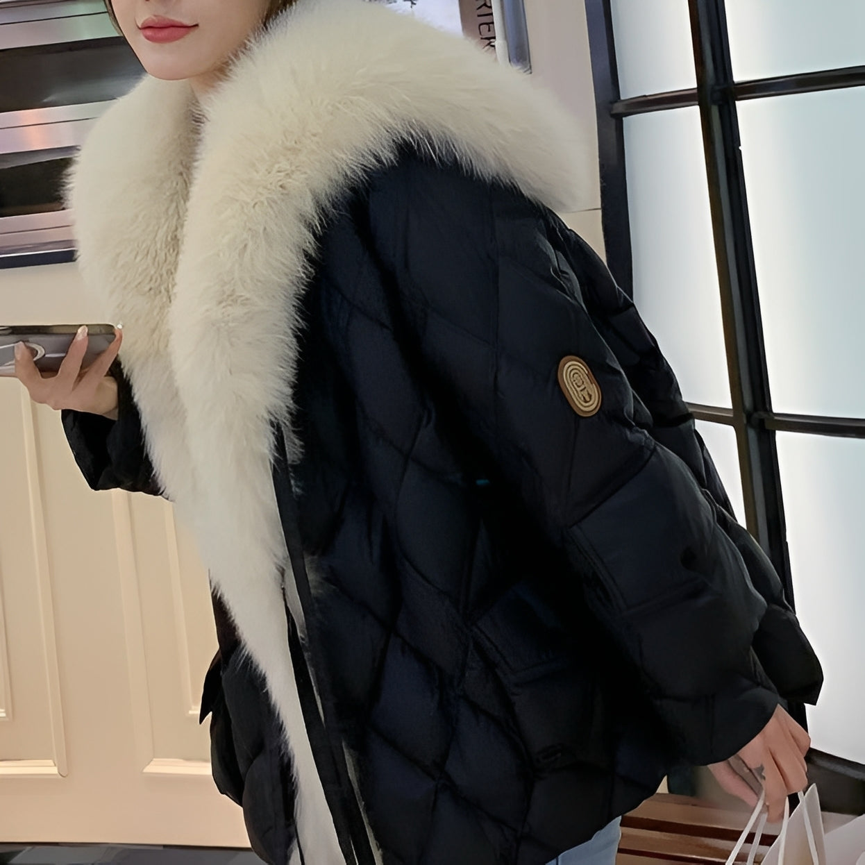 Lauren - Elegante Oversize-Casaco de Penas para Mulheres