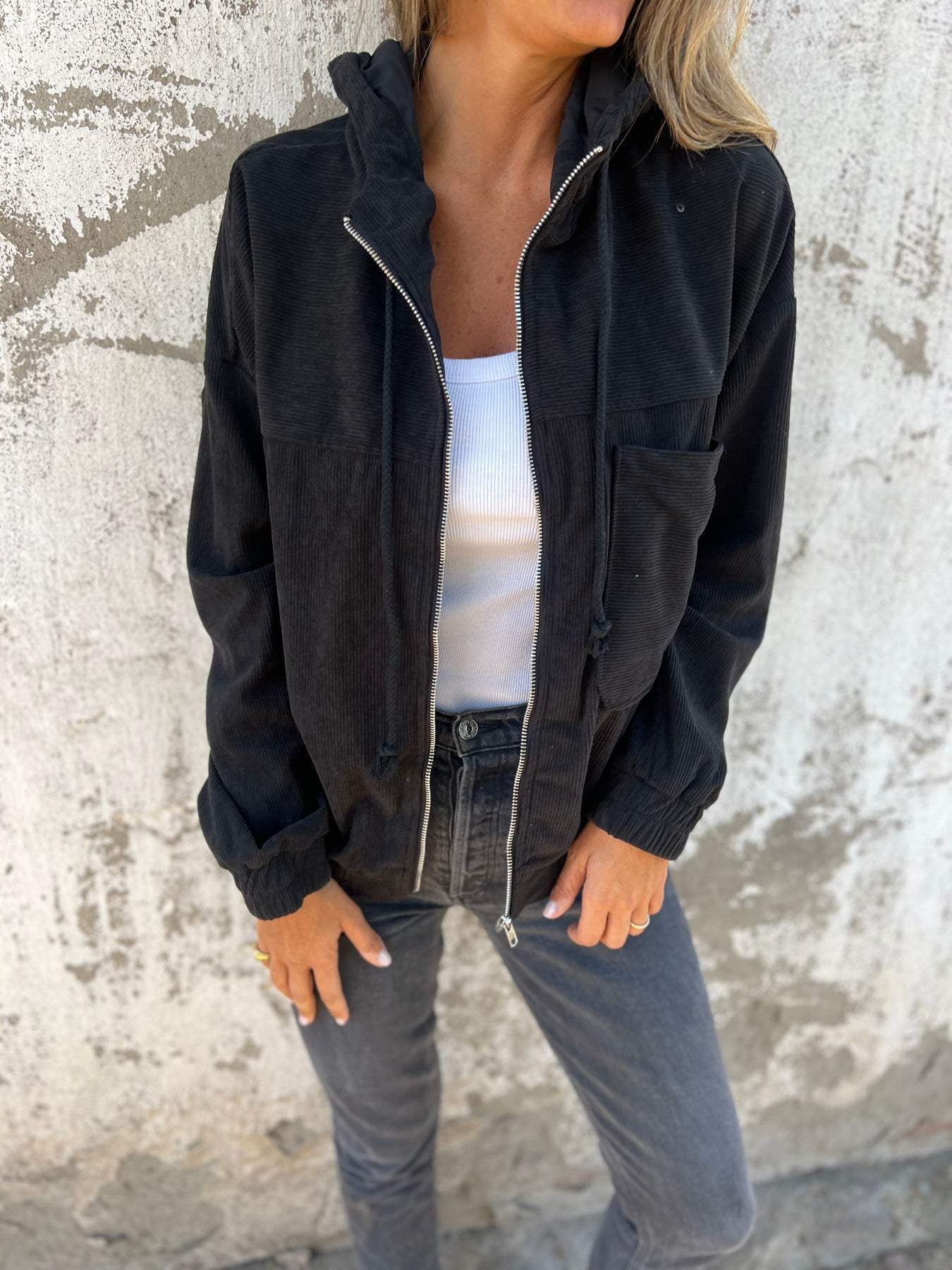 Ariellee – Jaqueta Casual com Capuz e Zíper