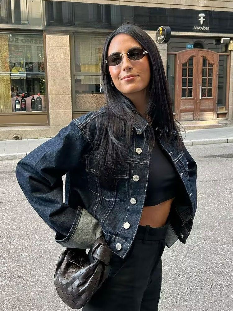 Clara – Conjunto Jeans com Jaqueta Trucker & Jeans Cintura Alta