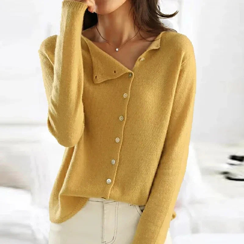 Zuri – Suéter Elegante com Botões