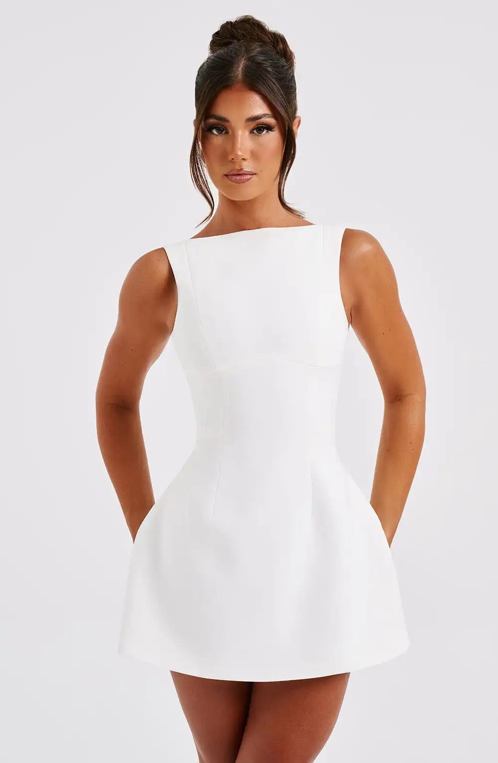 Arlette – Vestido Mini Linha A