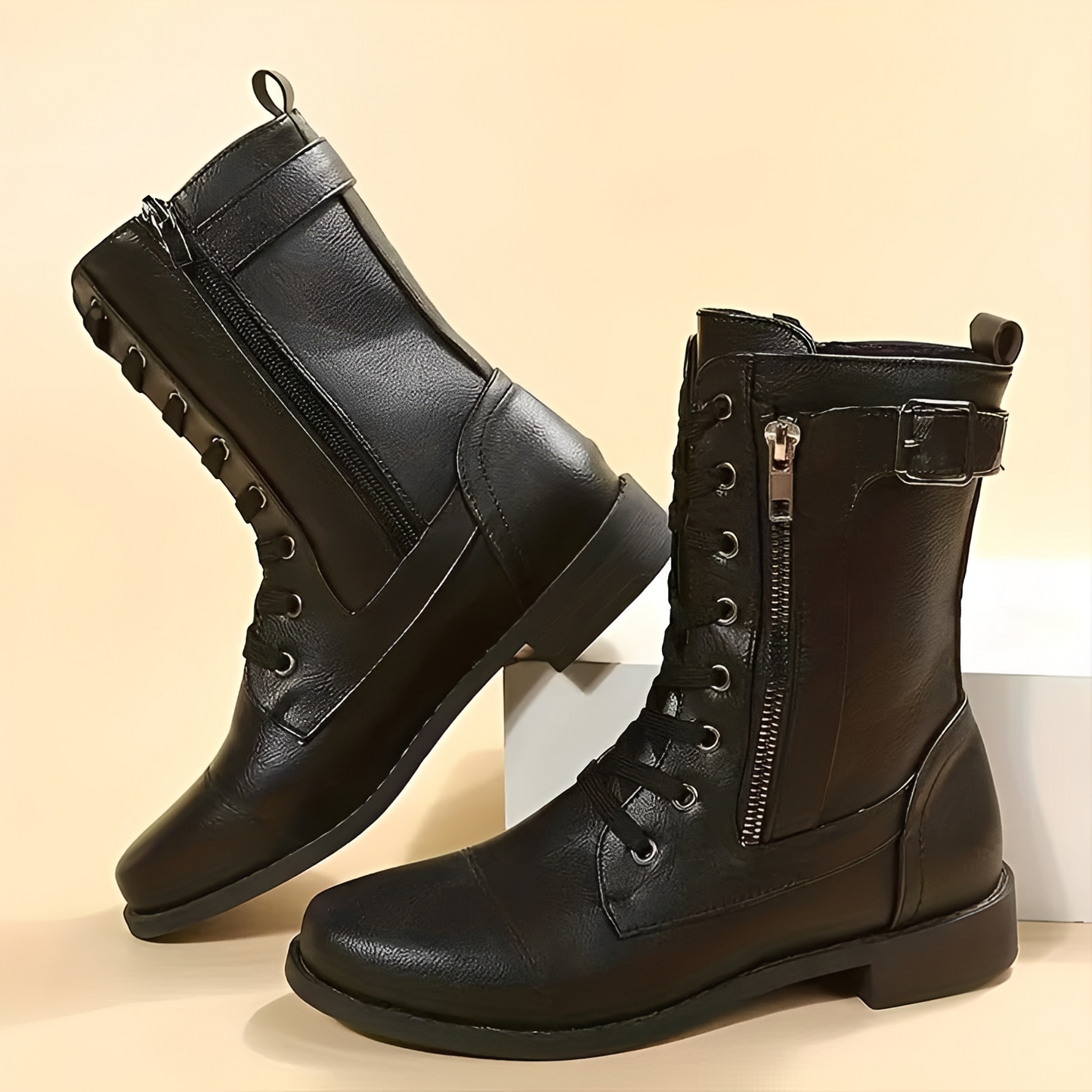 Abbaine - Simple and sturdy boots for women