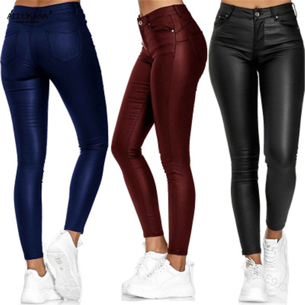 Dina – Calça em couro stretch