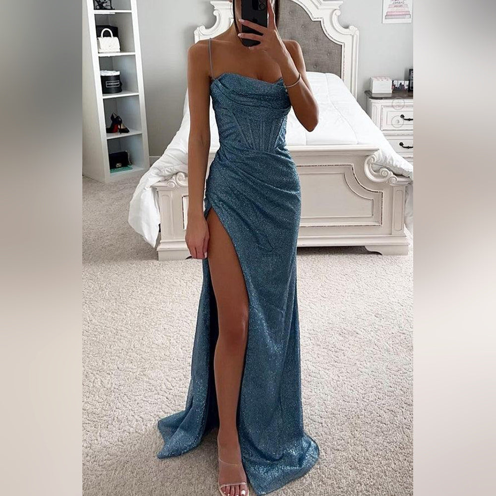 Elina – Vestido de festa com decote em forma de coração