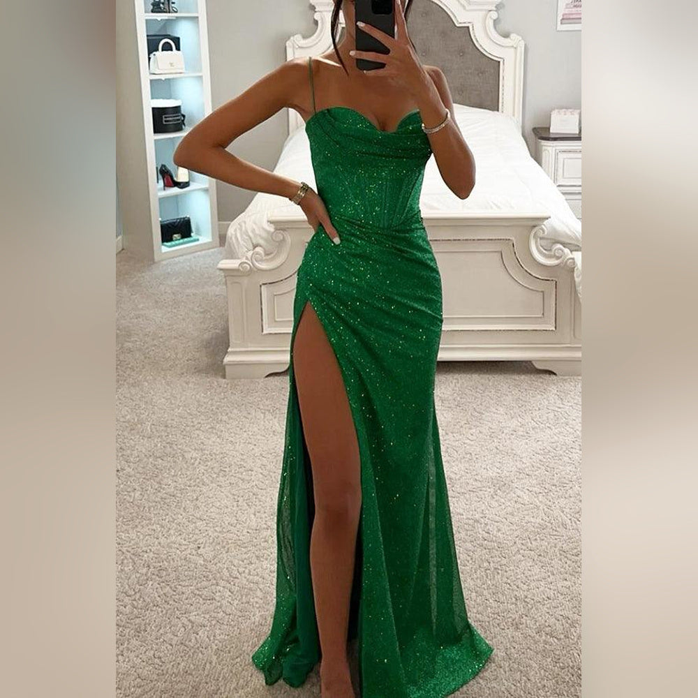 Elina – Vestido de festa com decote em forma de coração