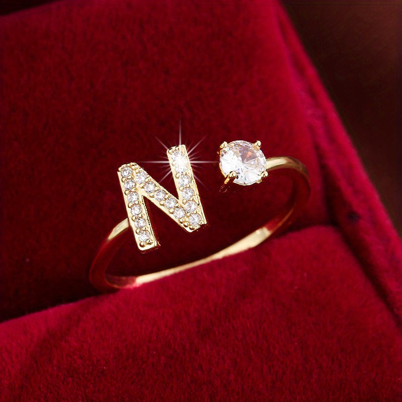 Nova – Bague aberta moderna com inicial