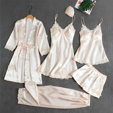 Roxy – Conjunto de Pijamas Elegante e Sedutor para Mulheres