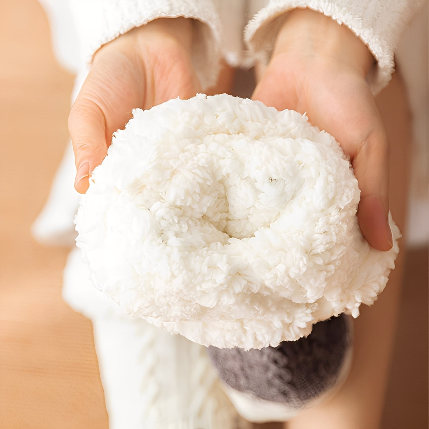 Danika - Elegantes meias de pelúcia tricotadas com padrão de coração para mulheres