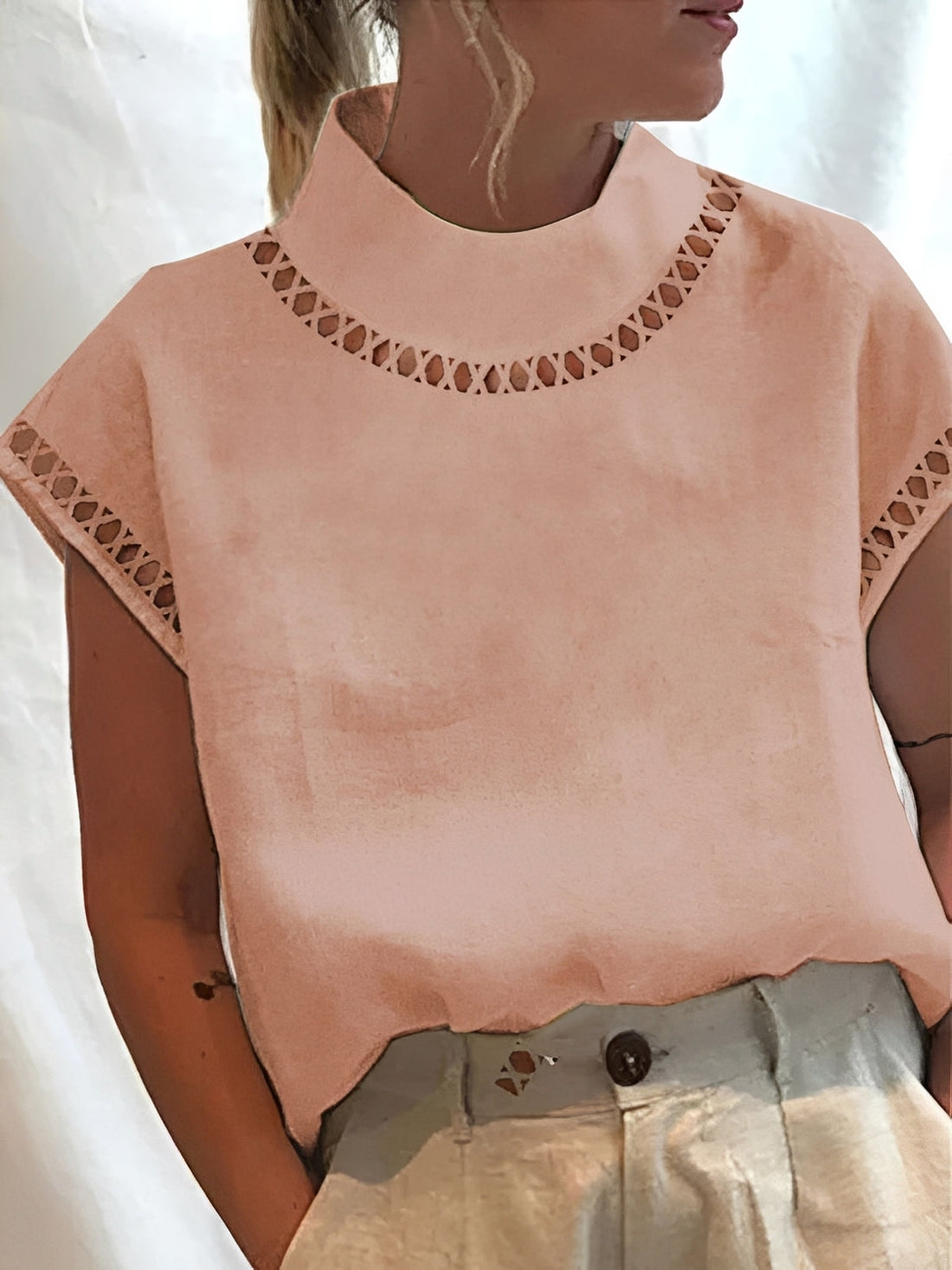 Nannie - Top elegante com decote para mulheres