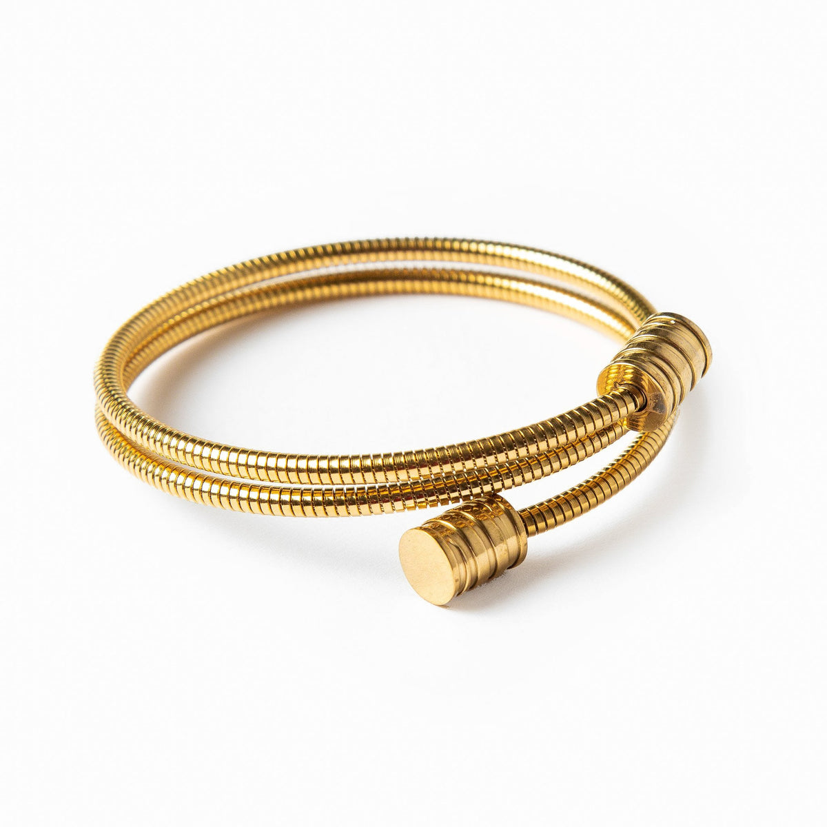 Angie – Bracelete com design torcido em ouro