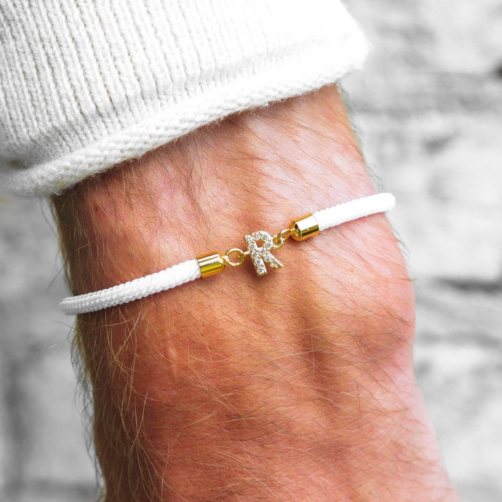 Calla – Bracelete ajustável com inicial gravada