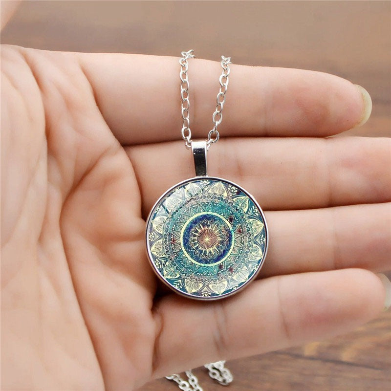 Indira – Colar de harmonia de mandala azul