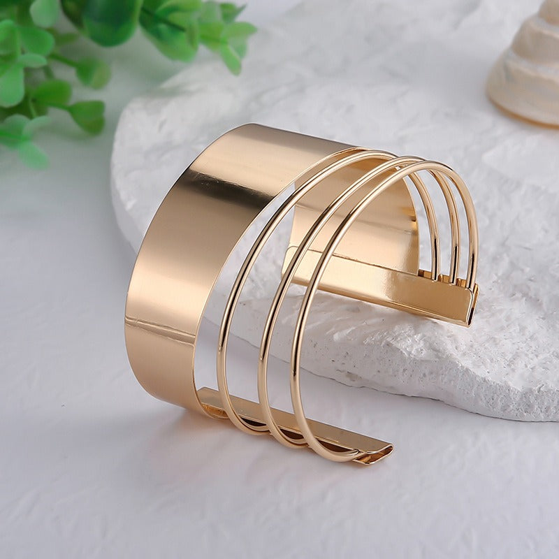 Yuki – Bracelete vintage clássico em ouro