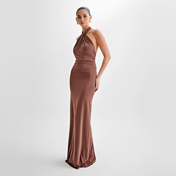 Jianna - Vestido Longo Elegante com Gola Halter