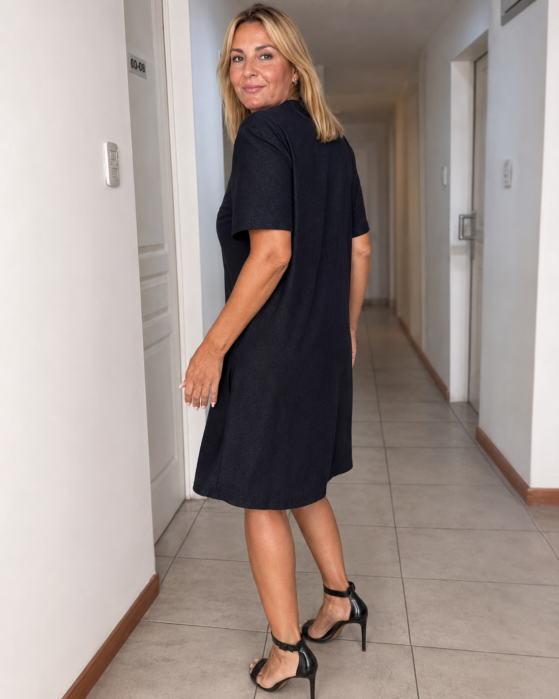 Marcelle - Vestido Midi Estiloso