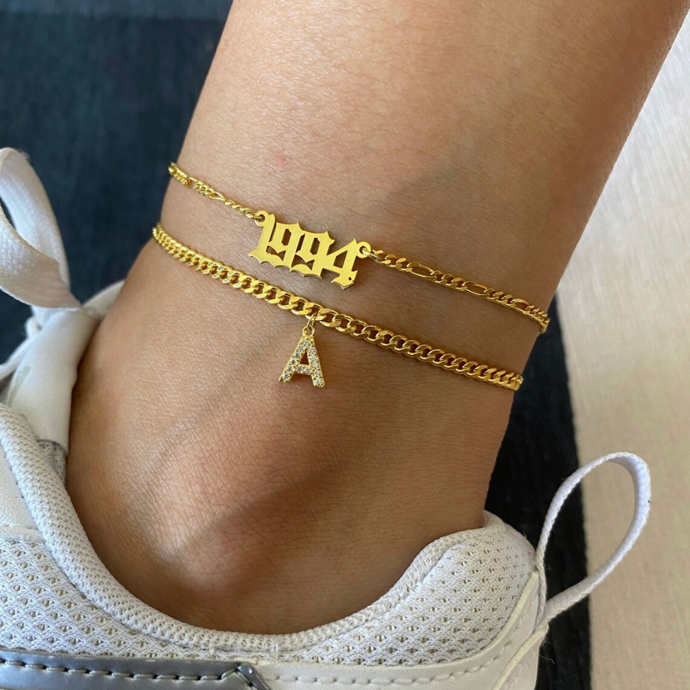 Tornozeleira com Inicial - Bracelete de tornozelo com sua inicial