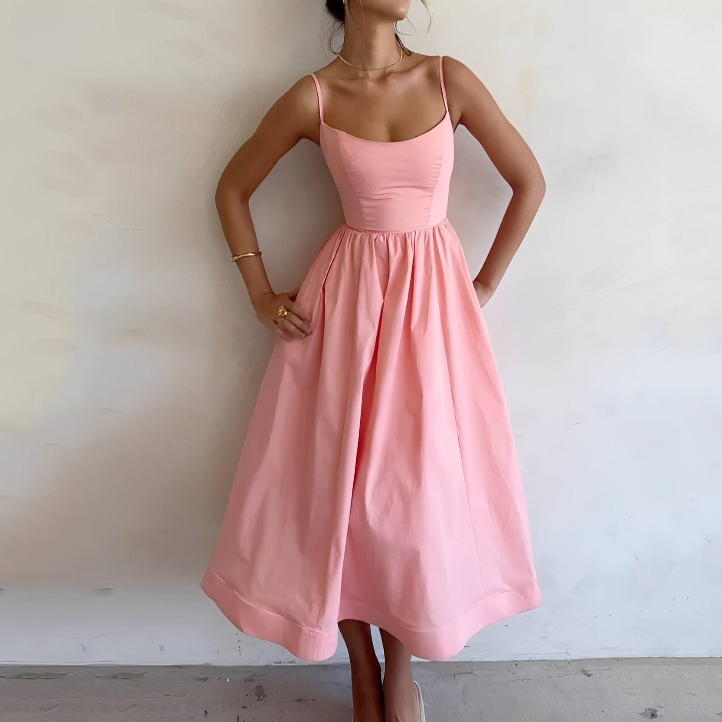 Alexia - Elegante, fluido vestido midi para mulheres