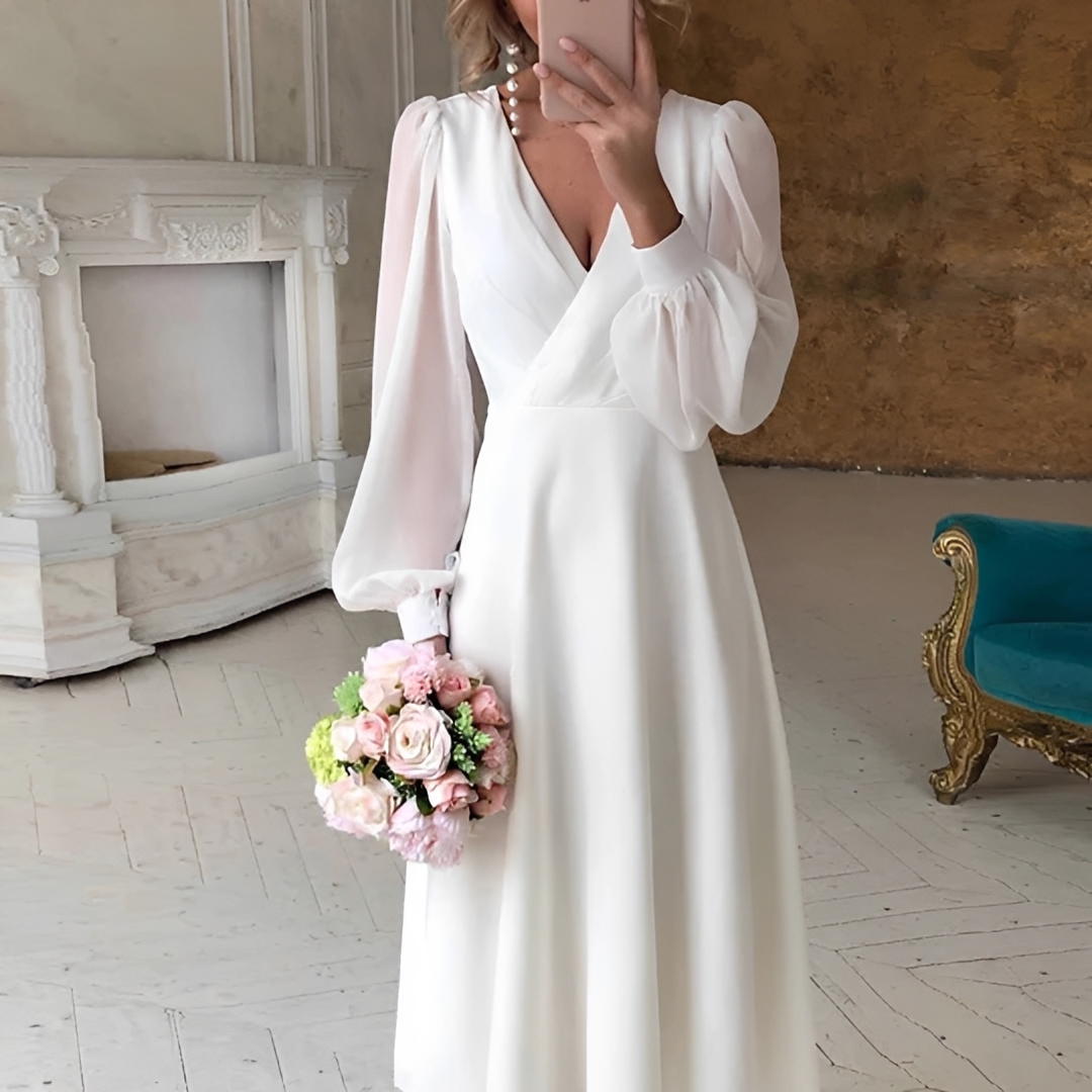 Georgia - Vestido Clássico Fluido