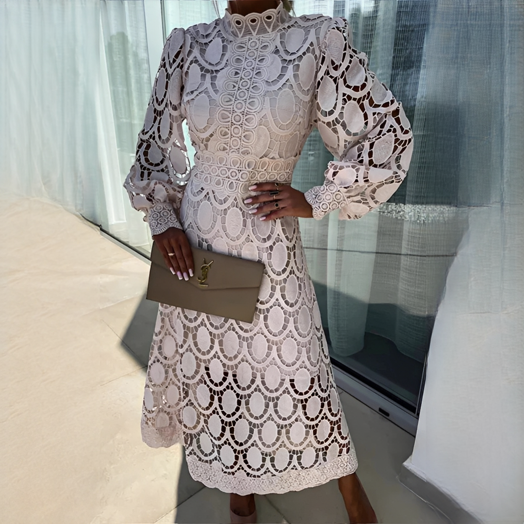 Malea - Vestido Elegante de Renda