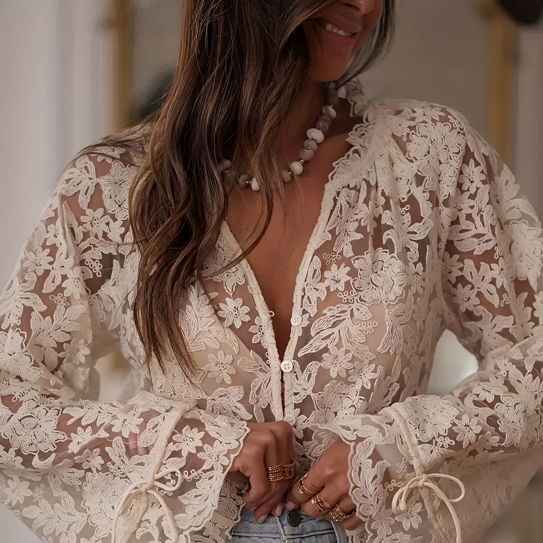 Alexia - Blusa Floral Bordada Estilosa