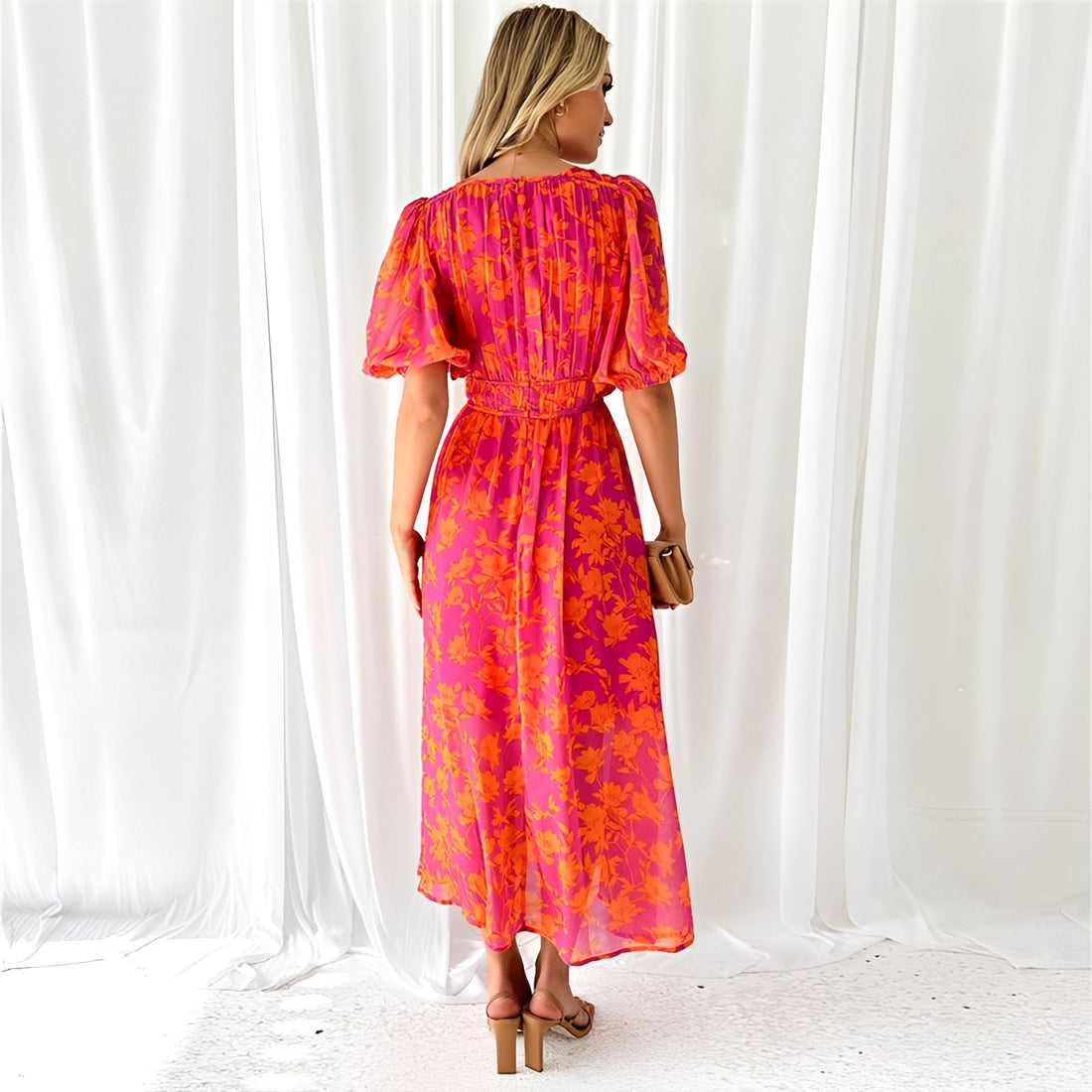 Louisa - Vestido Midi Floral e Solto