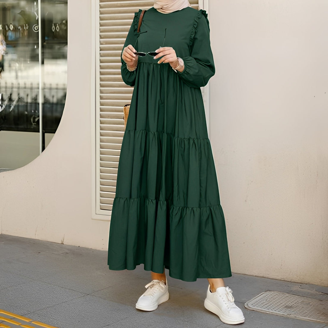 Margaret - Vestido Midi Estiloso com Saia Ampla