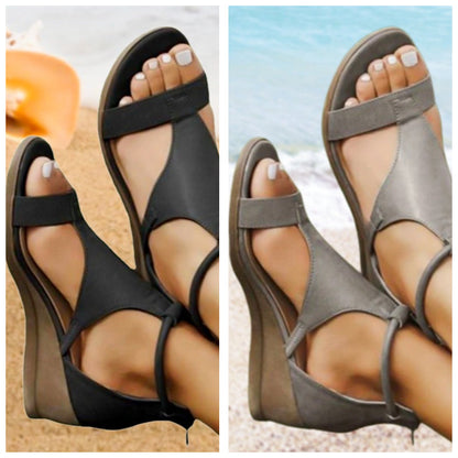 Anne - Orthopedic leather sandals with heel