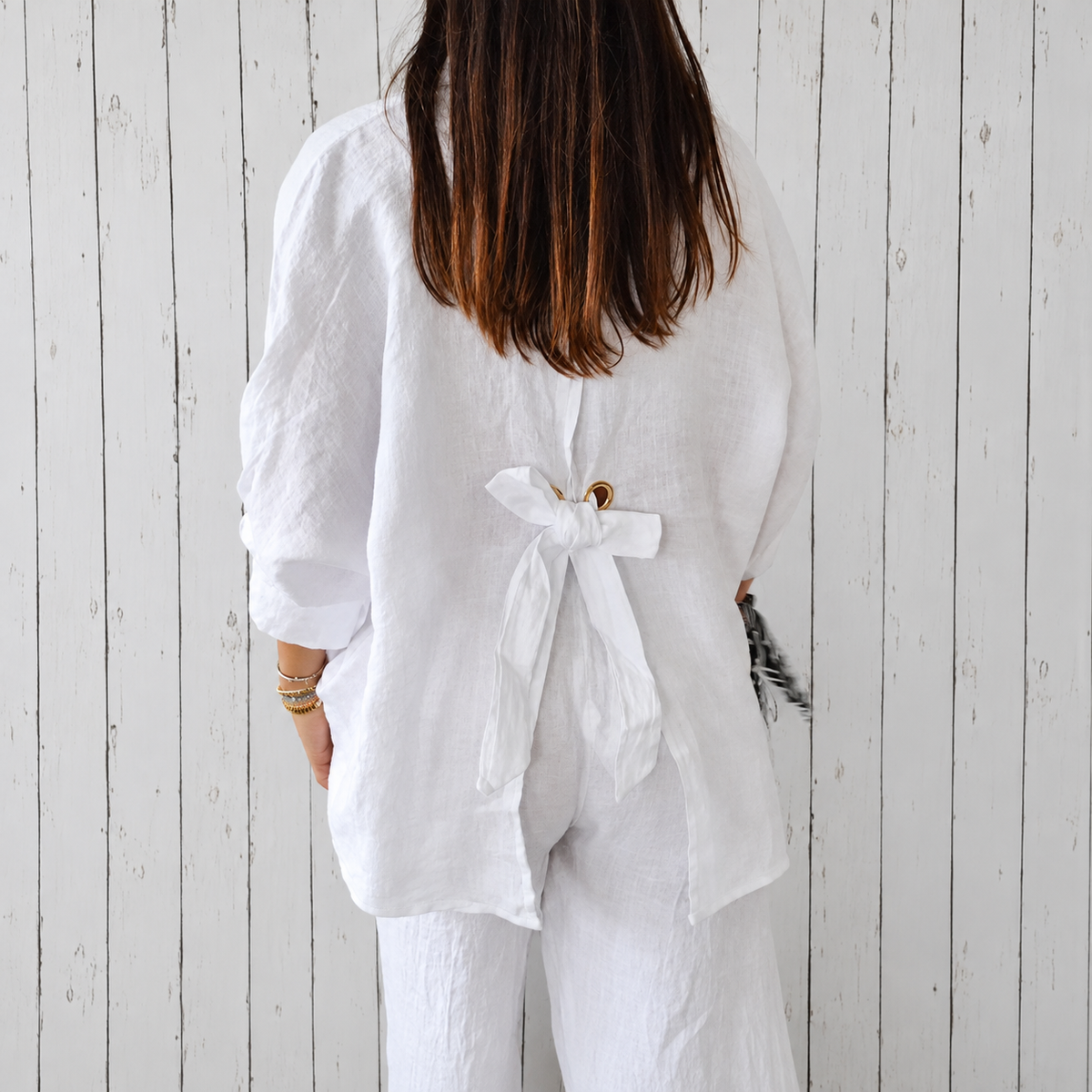 Madison - Blusa Elegante com Design Clássico e Botões