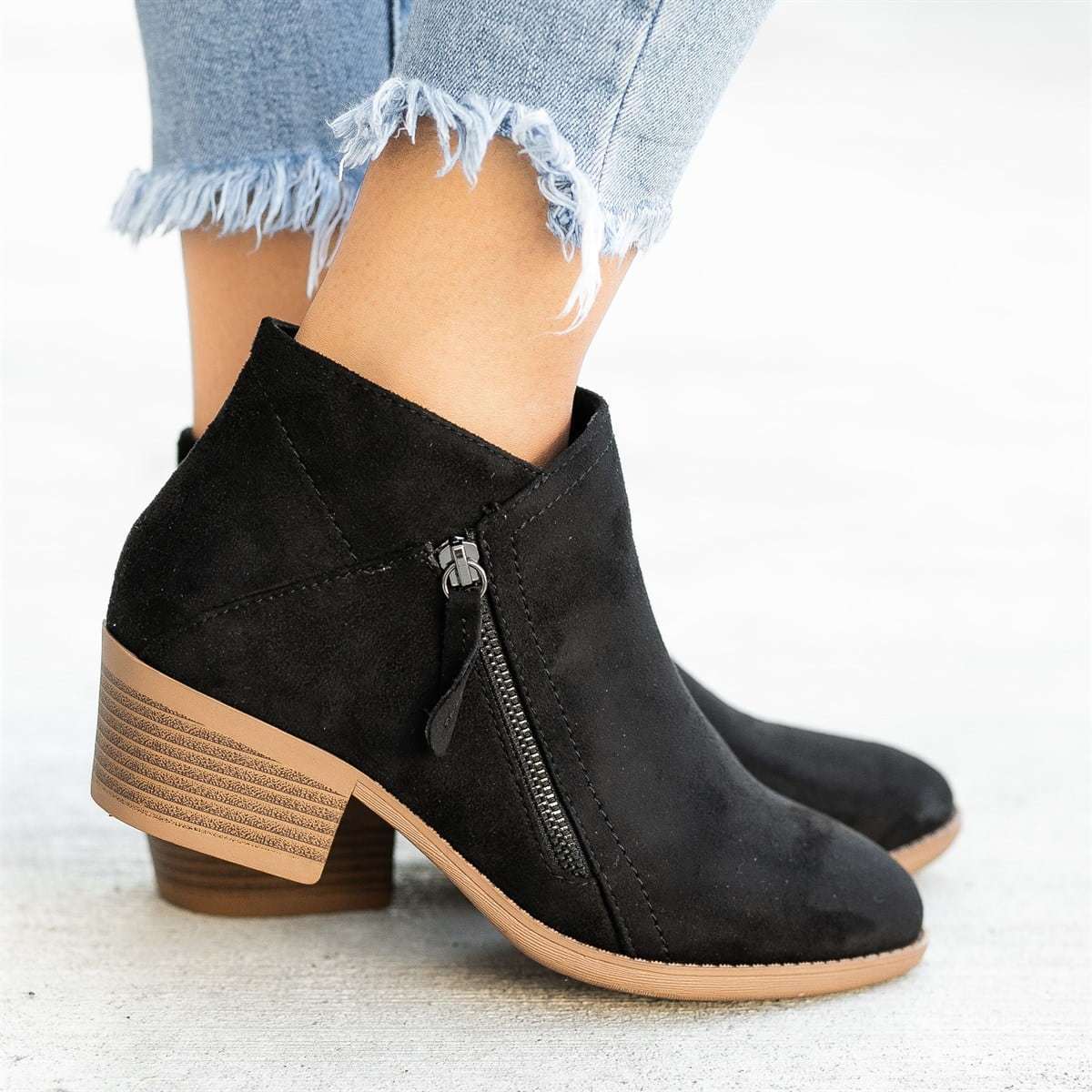 Elizabeth - Stylish Suede Leather Boots for Women