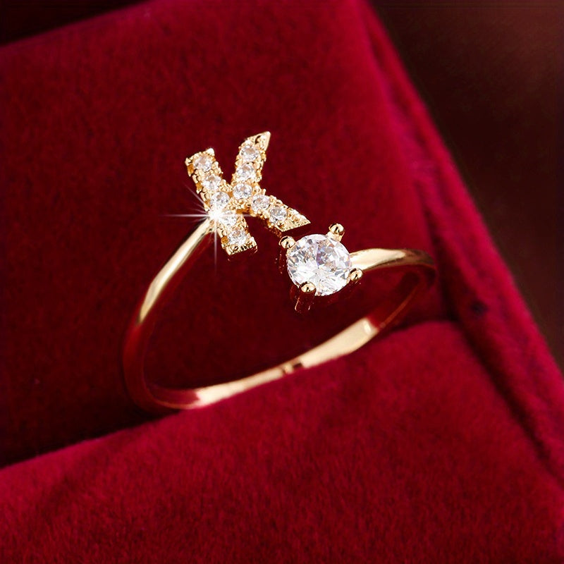 Nova – Bague aberta moderna com inicial