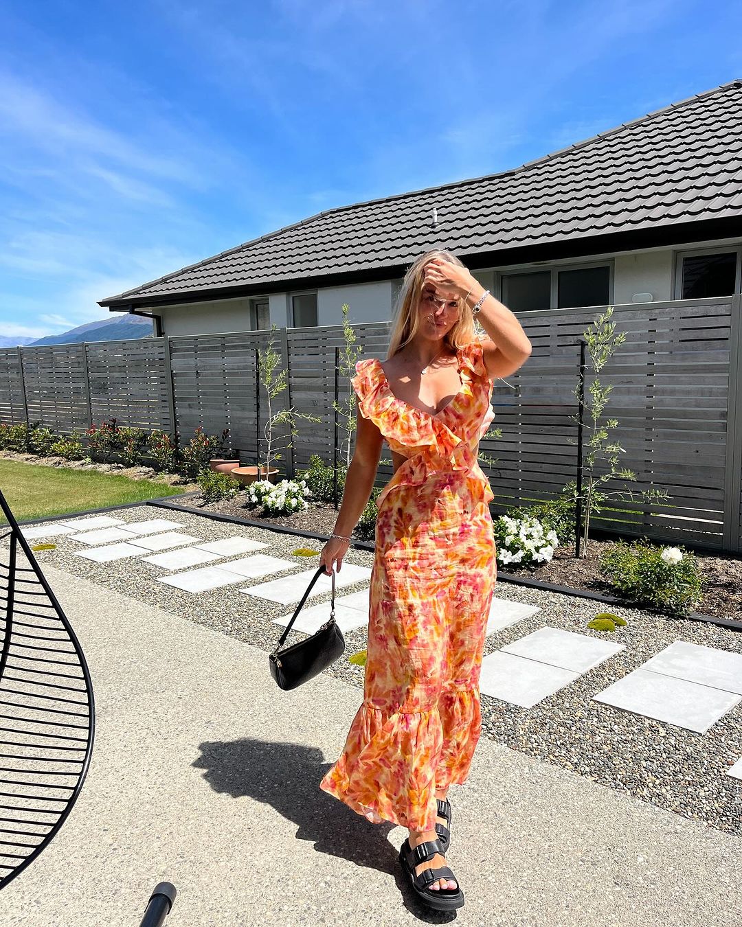 Isolde – Vestido Moldado Floral