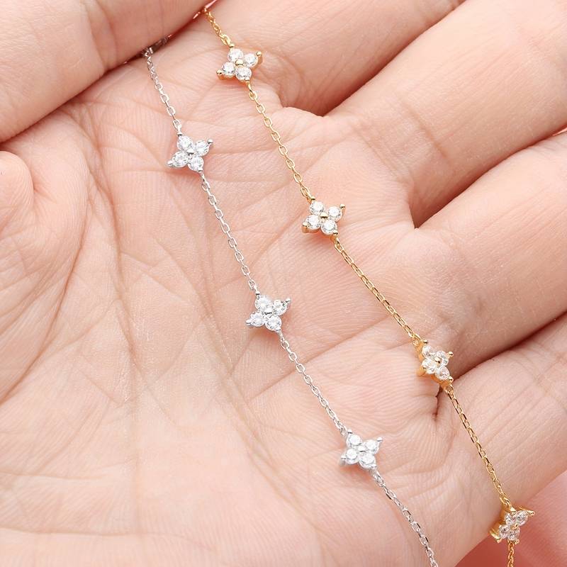 Bracelete a flores brilhantes - Bracelete minimalista