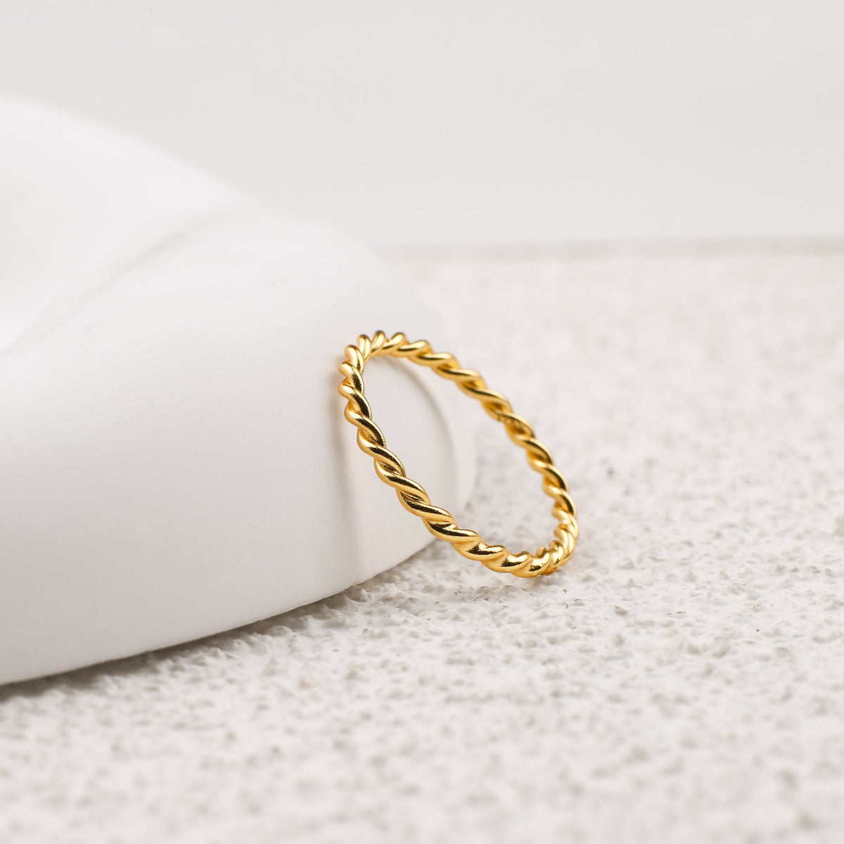Manon – Bague tressada empilhável