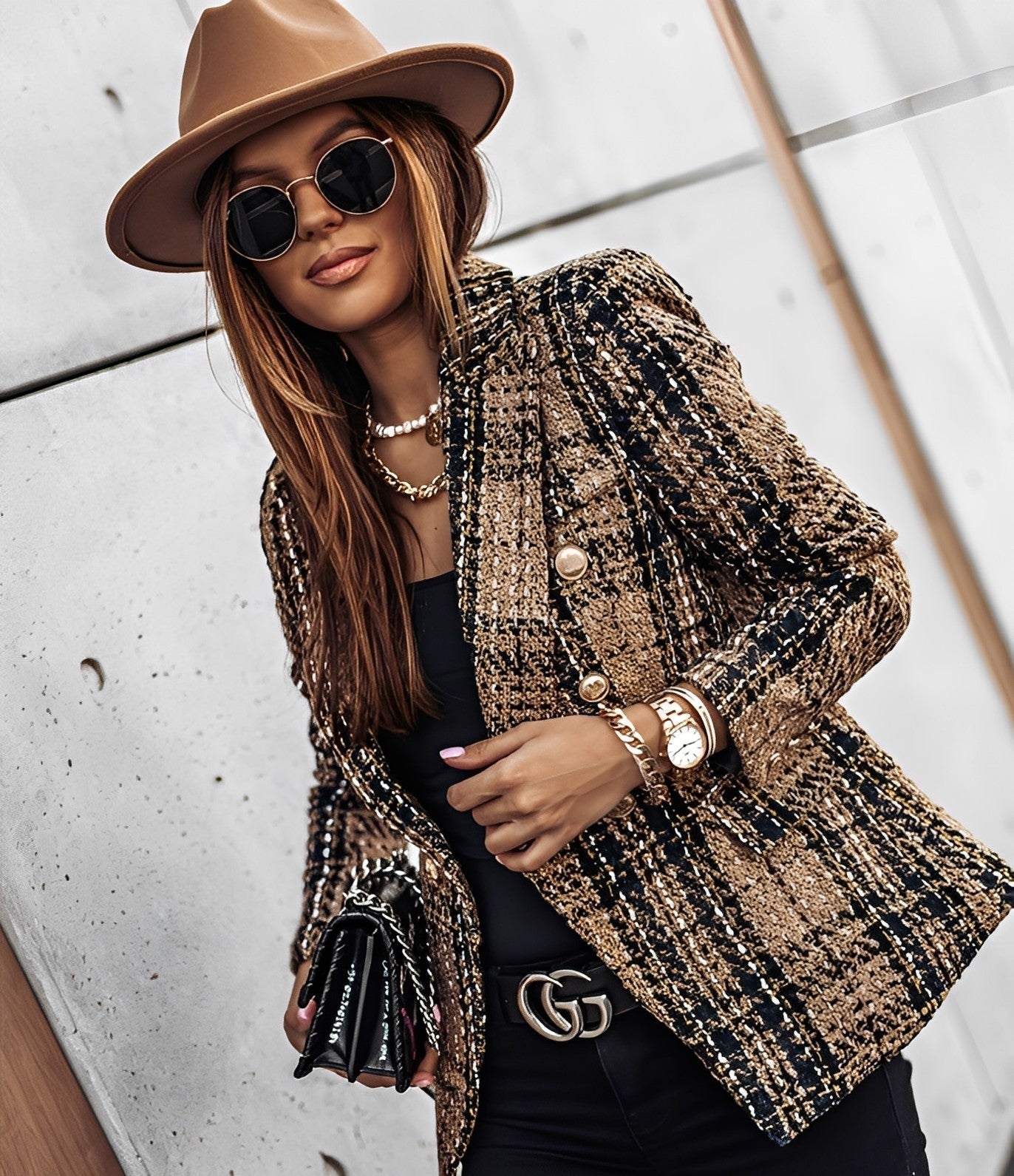 Cheri - Elegante, blazer justo com padrão xadrez para mulheres