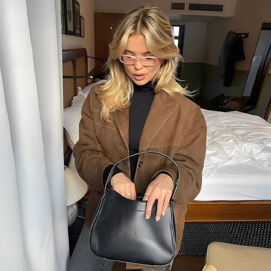 Laura - Classic Leather Jacket with Turn-Down Collar for Women