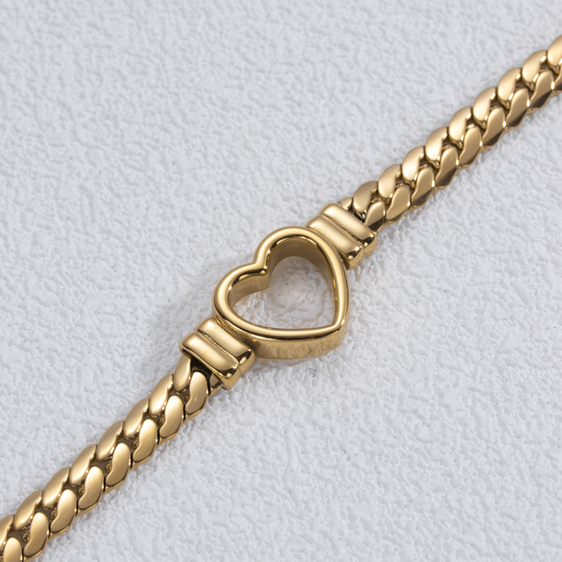 Bracelete em coração oco dourado - Bracelete em coração aberto
