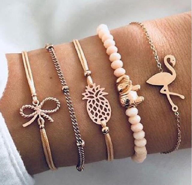 Alora – conjunto elegante de braceletes lima