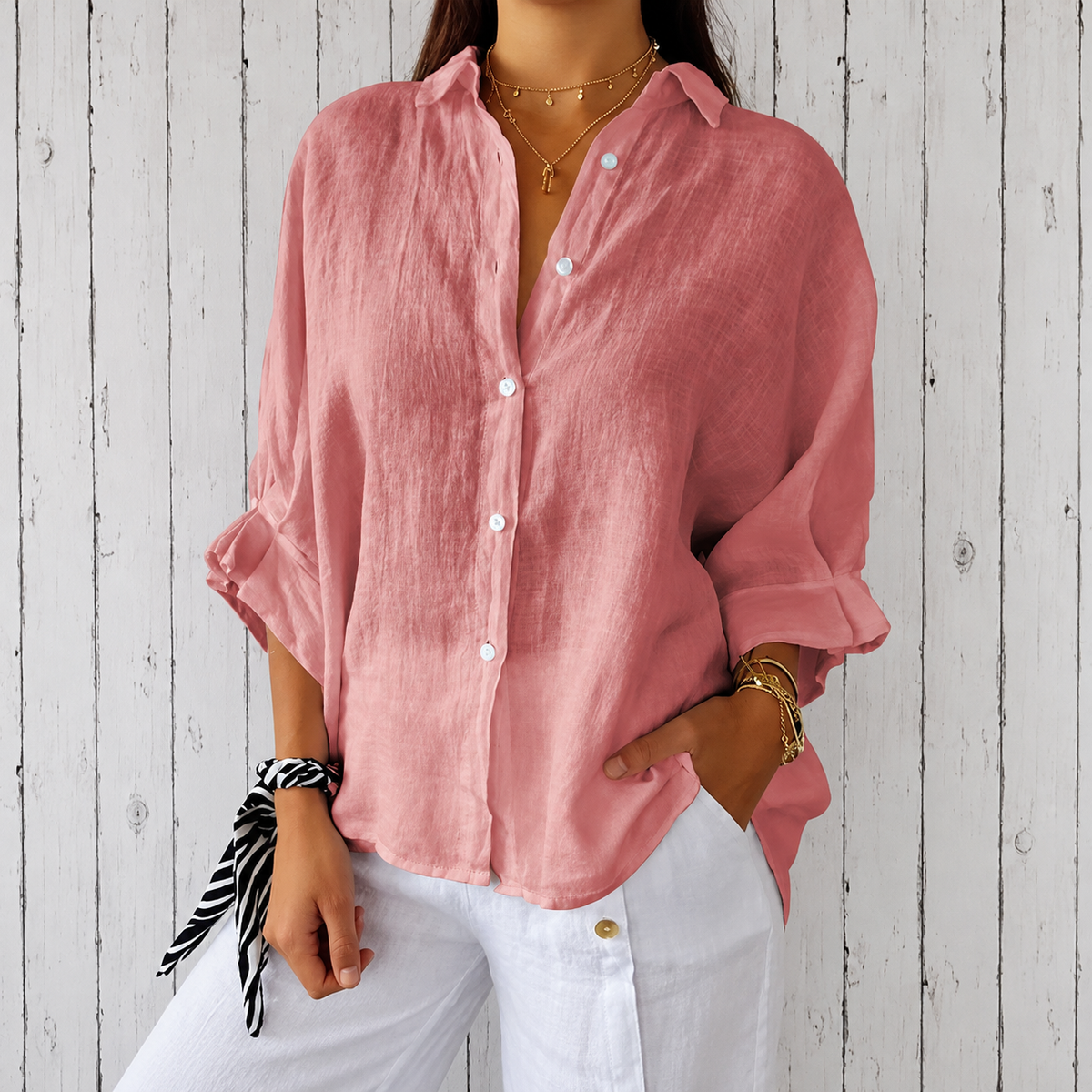 Madison - Blusa Elegante com Design Clássico e Botões