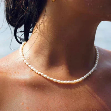 Olivia – Colar elegante em pérolas