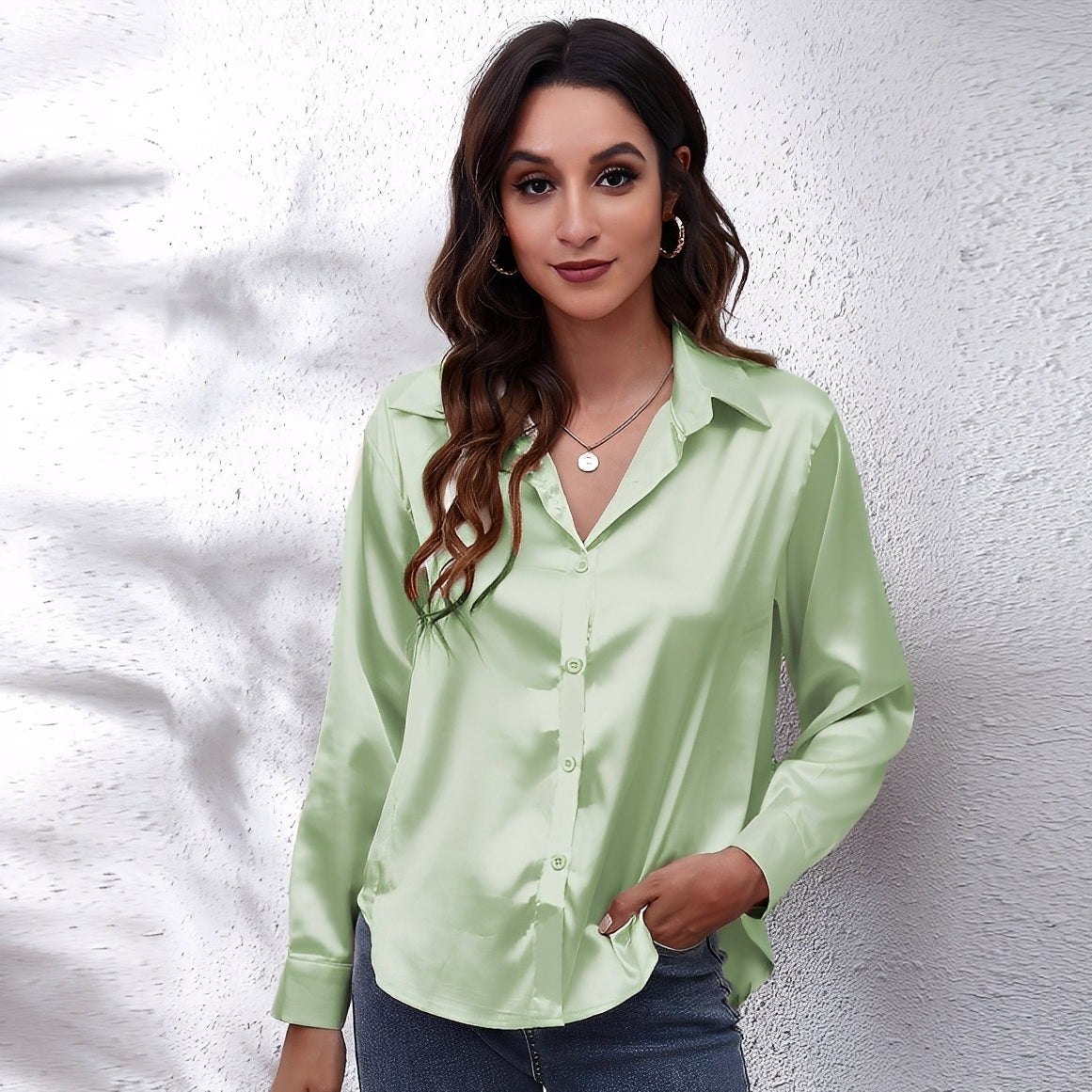 Haylee - Blusa leve e brilhante