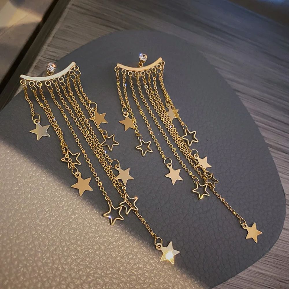 Valerie – Brincos pendentes em estrela com franjas