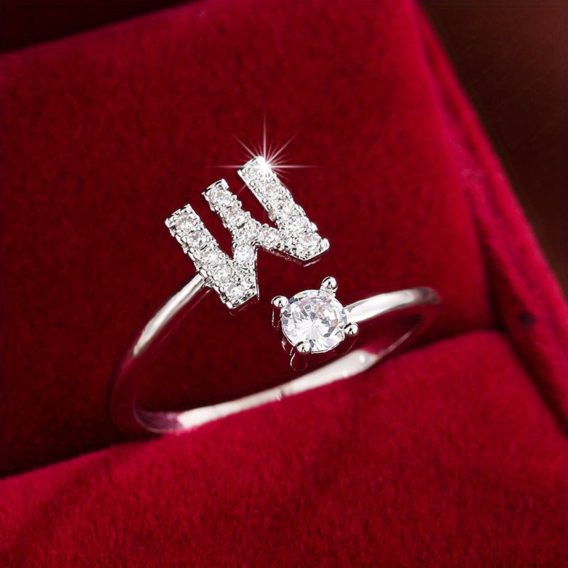 Nova – Bague aberta moderna com inicial