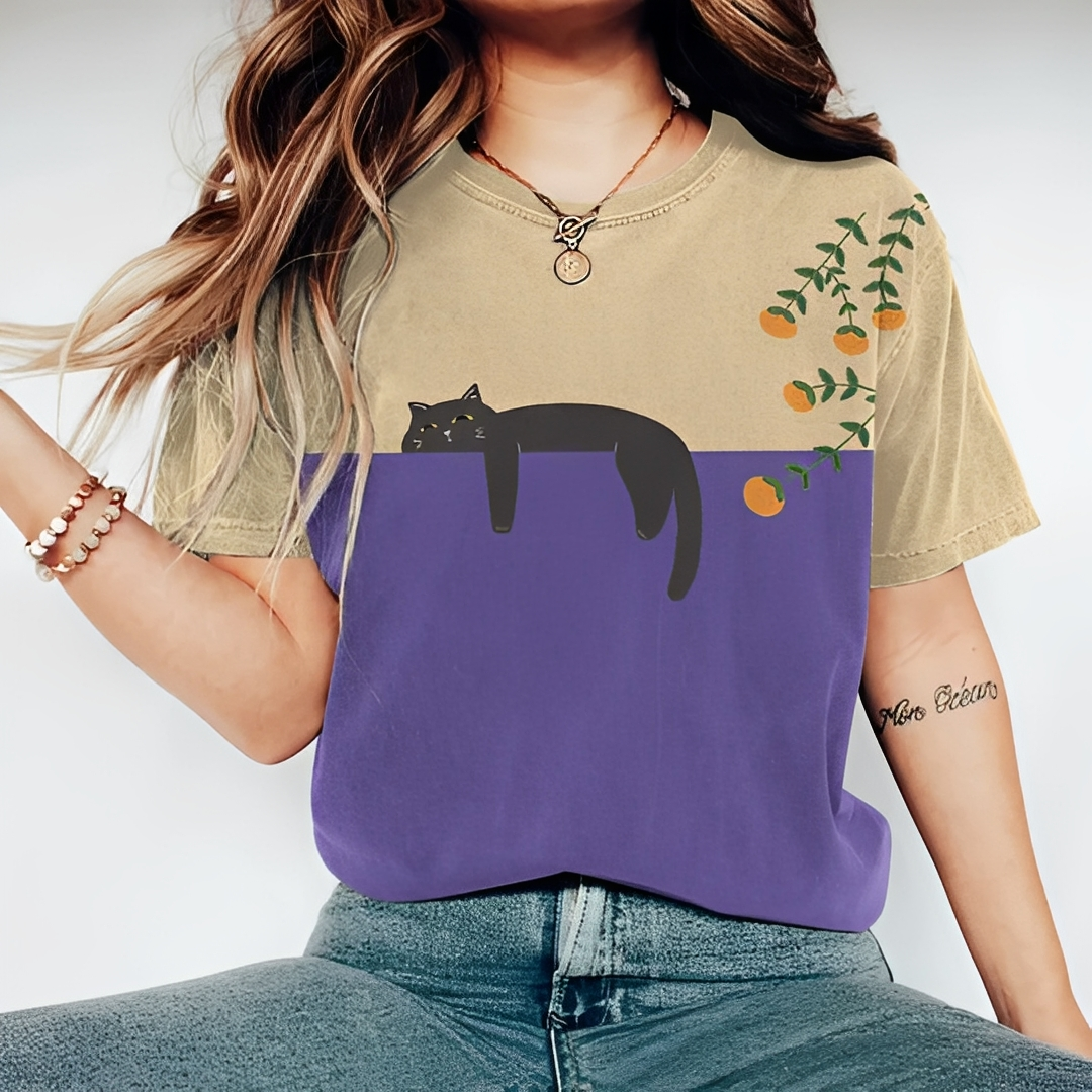 Nadine - Uma camiseta elegante e moderna para mulher