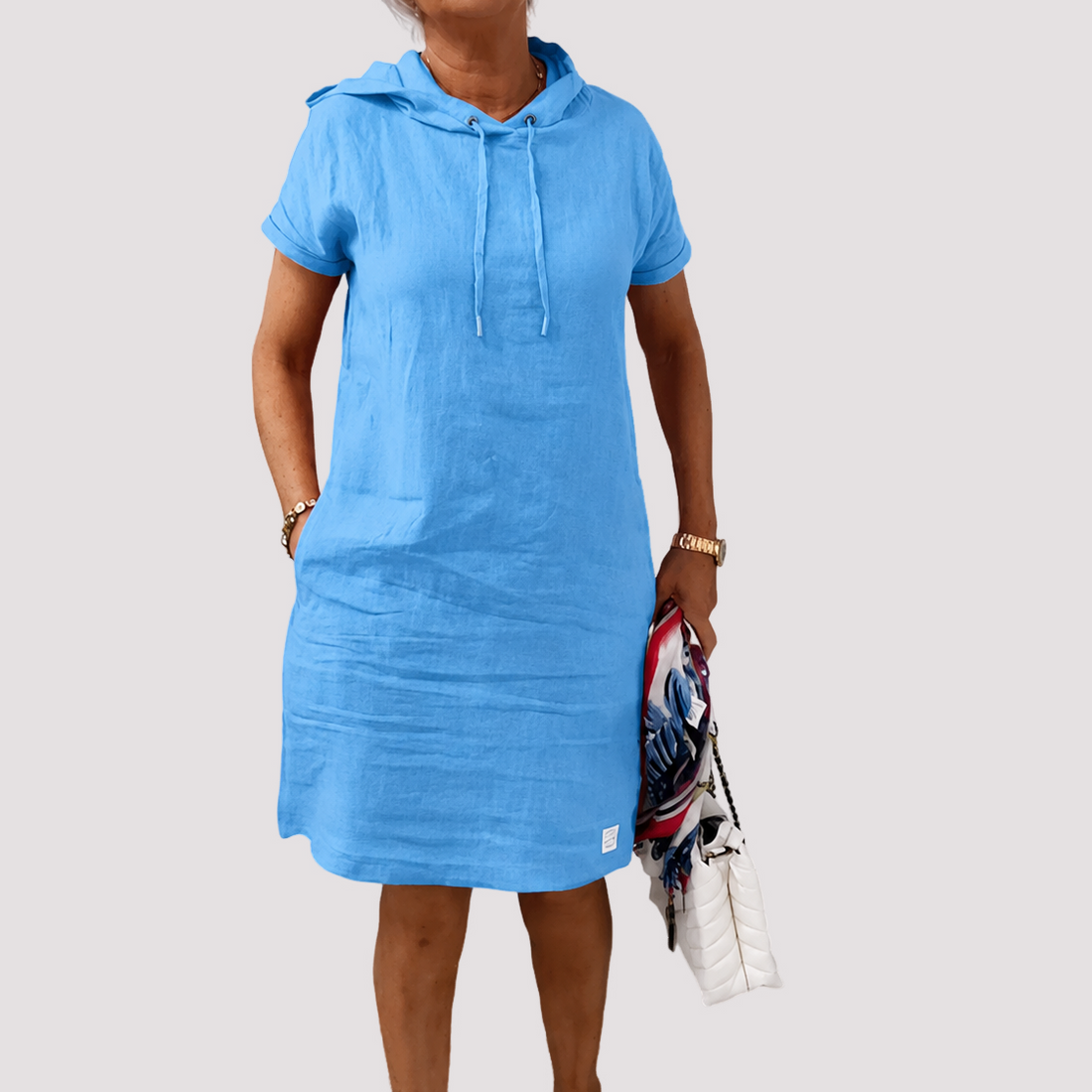 Ava - Vestido com Capuz Estiloso