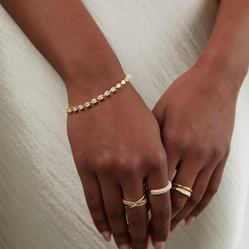 Bracelete ajustável elegante