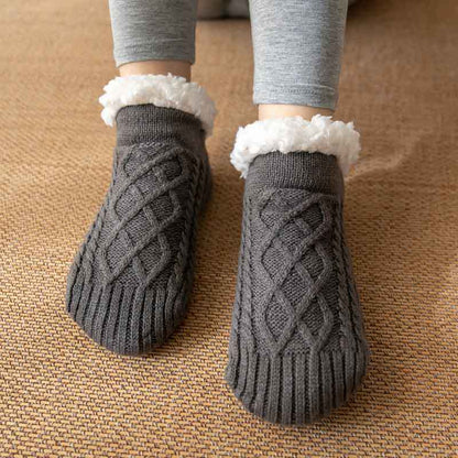 Raquel - Warme, rutschfeste Plüschsocken für Frauen für den Winter