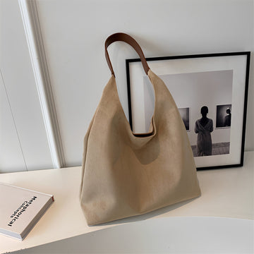 Martha - Bolsa Grande Estilosa