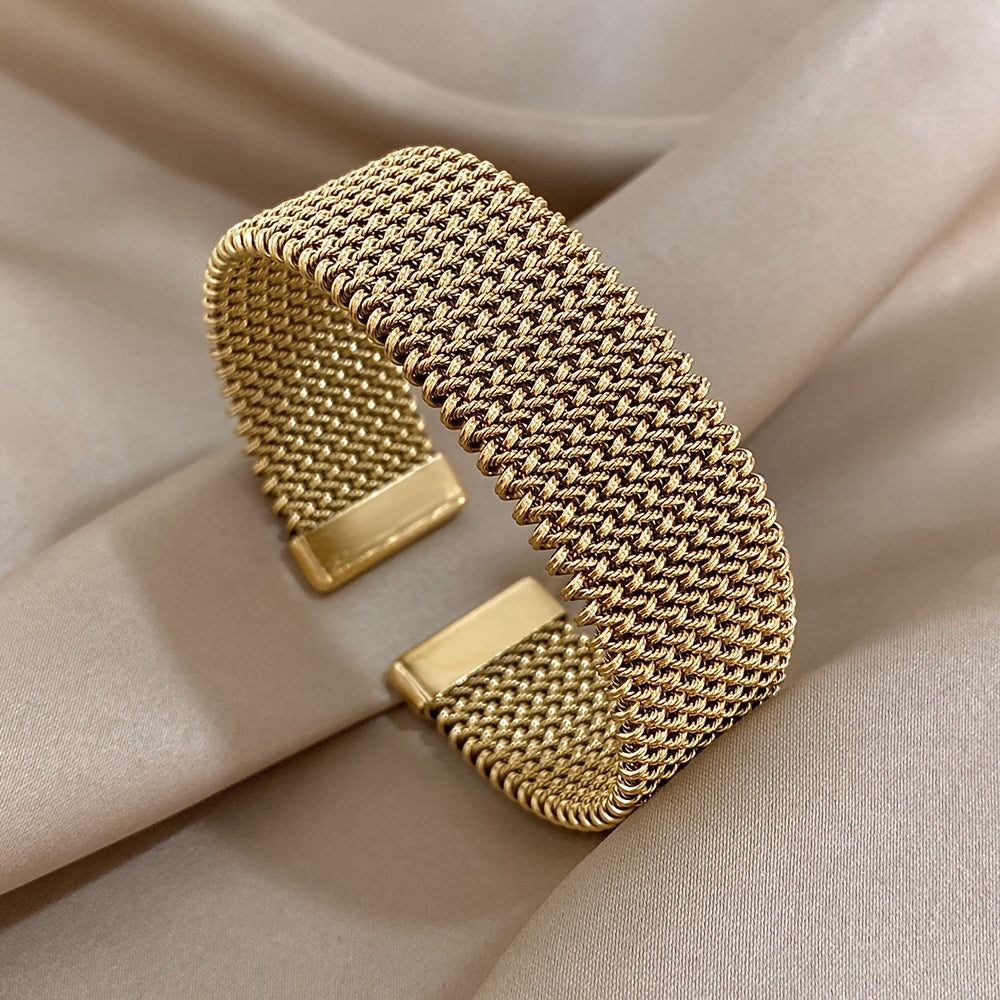 Raya – Bracelete com cabo gravado