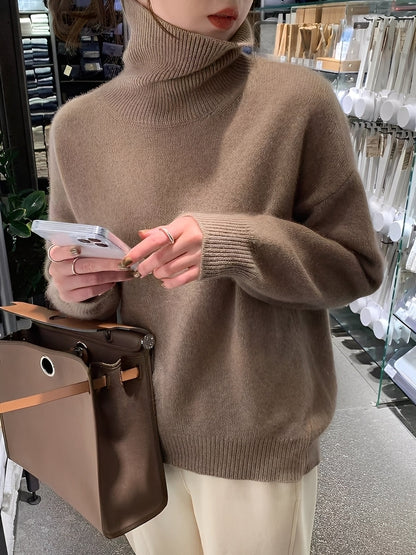 Adrienne - Eleganter, lockerer Kaschmirmantel mit Stehkragen