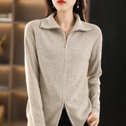 Alicia - Elegant knitted jacket with double closure for women